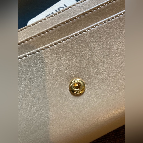 FENDI by the way wallet - Picture 13 of 16